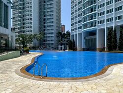 Queens (D3), Condominium #451488571
